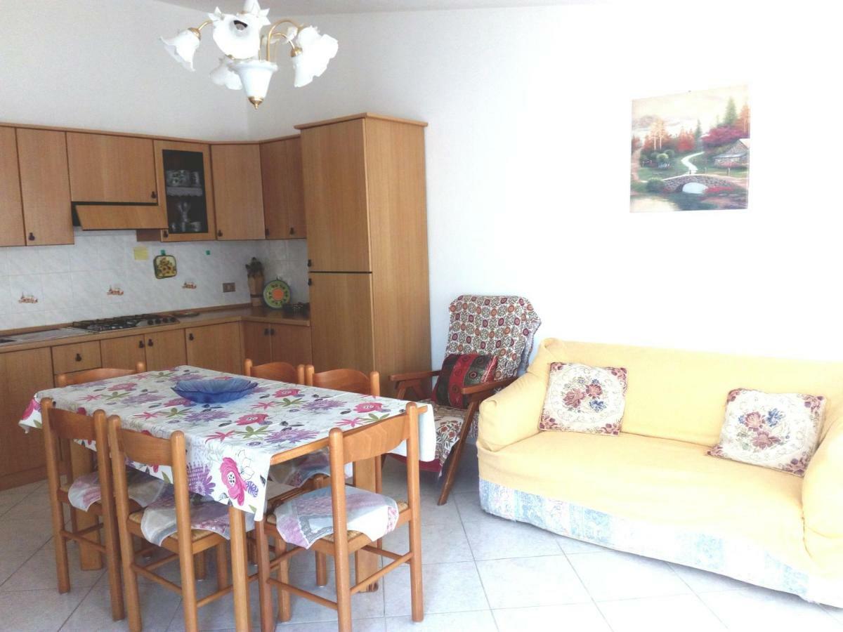 Santu Luisu Iun P2230 Appartement Galtellì Buitenkant foto